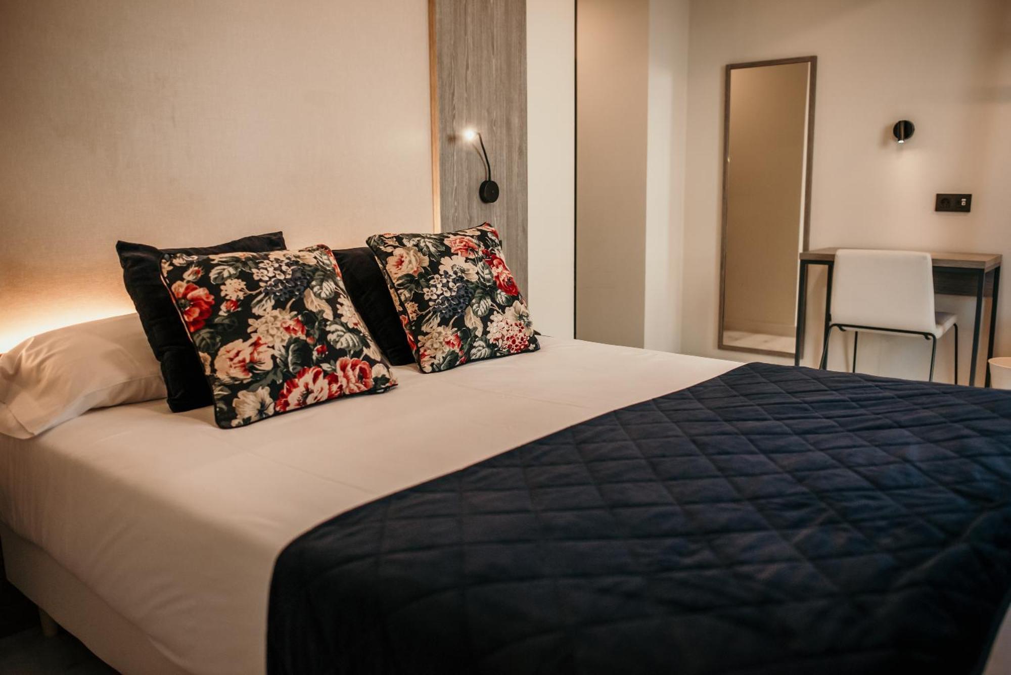 Hotel Lux Melide Extérieur photo