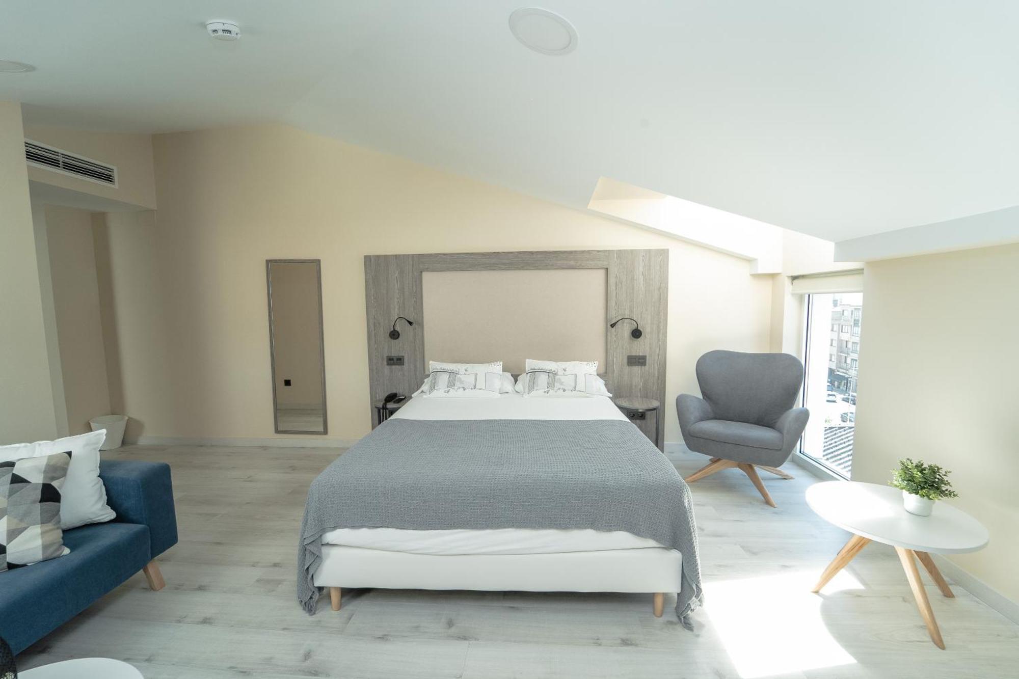 Hotel Lux Melide Extérieur photo