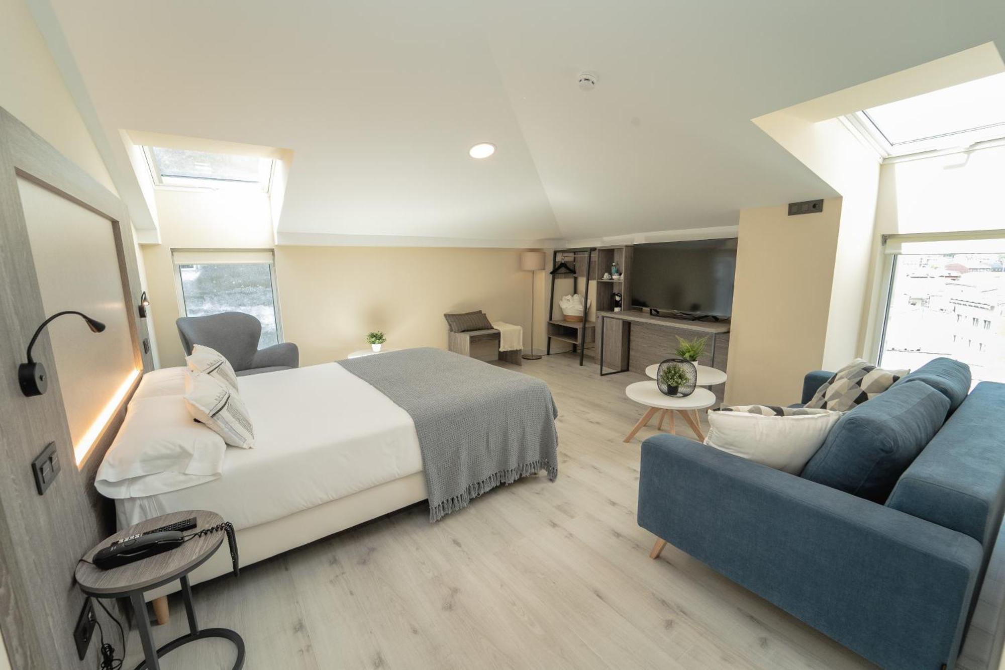Hotel Lux Melide Extérieur photo